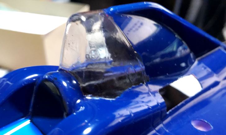 RCカーのボディ塗装の補修を失敗した実例